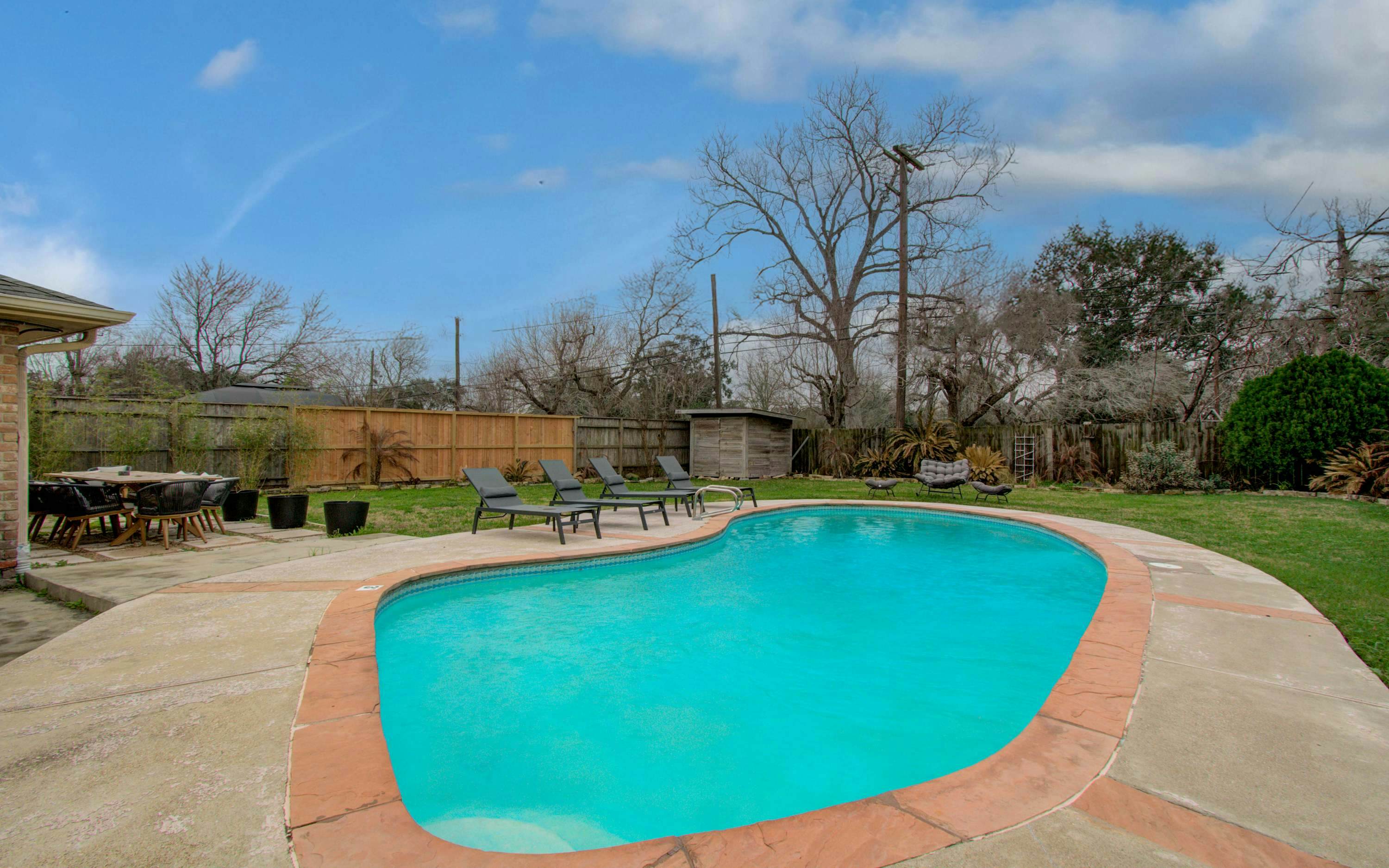 Rustic Modern Escape | 4-BD/2-BA with Pool & Patio