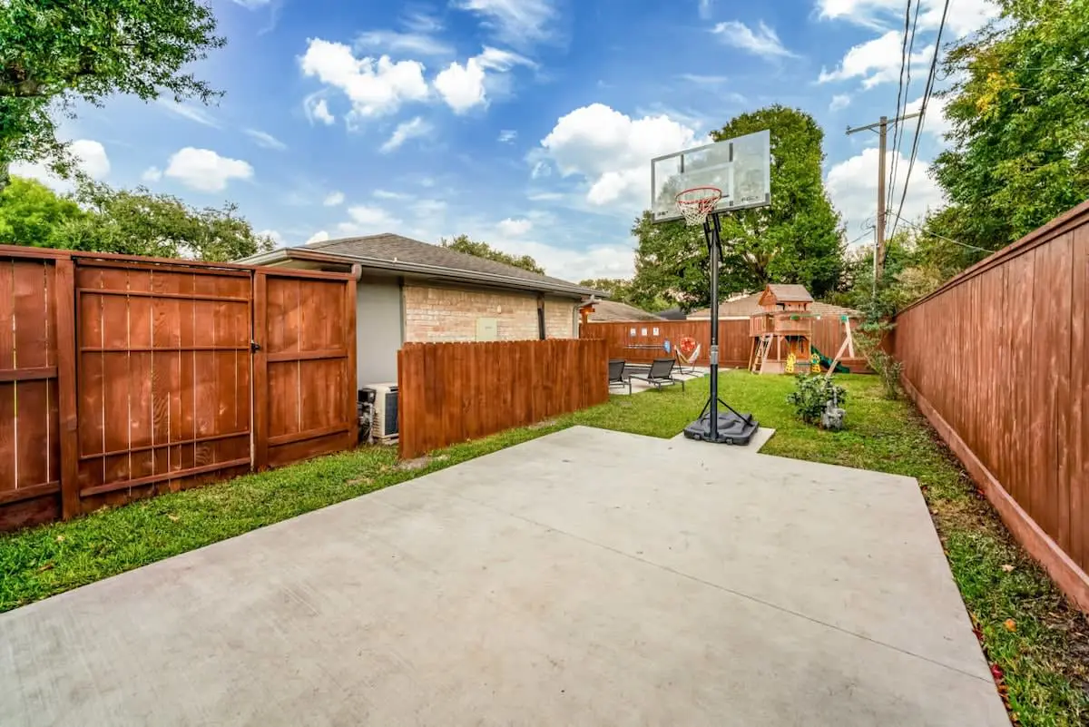 Gorgeous and Cozy Houston home w/ a private Pool