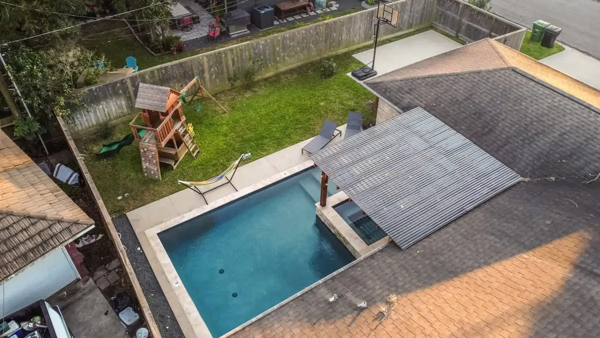 Gorgeous and Cozy Houston home w/ a private Pool