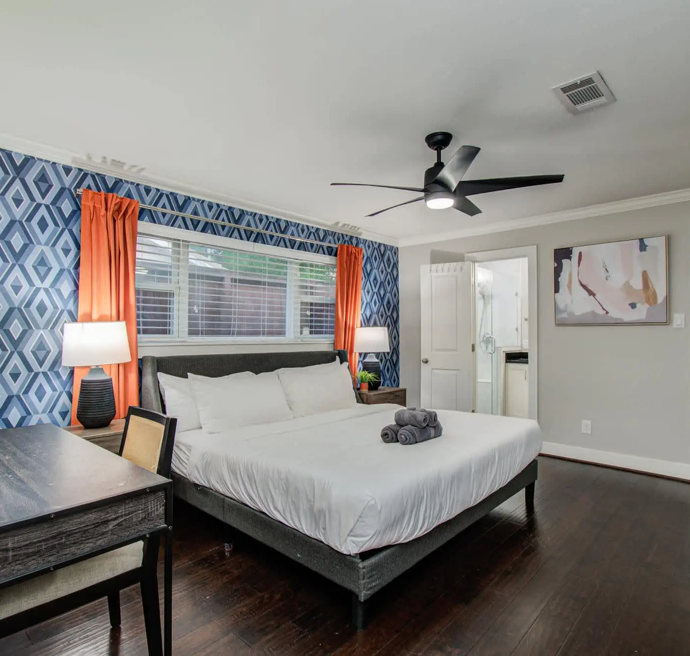 Gorgeous and Cozy Houston home w/ a private Pool