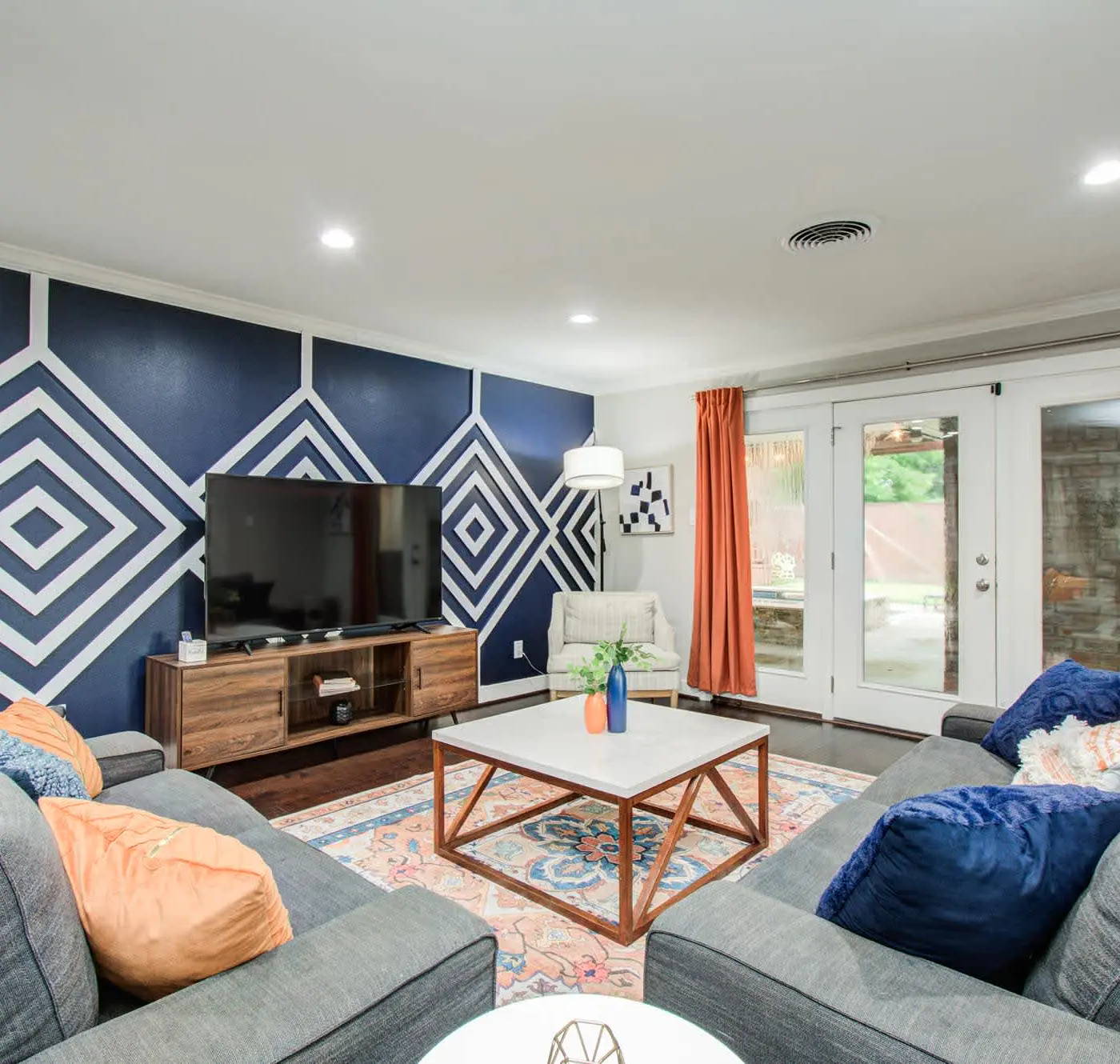 Gorgeous and Cozy Houston home w/ a private Pool