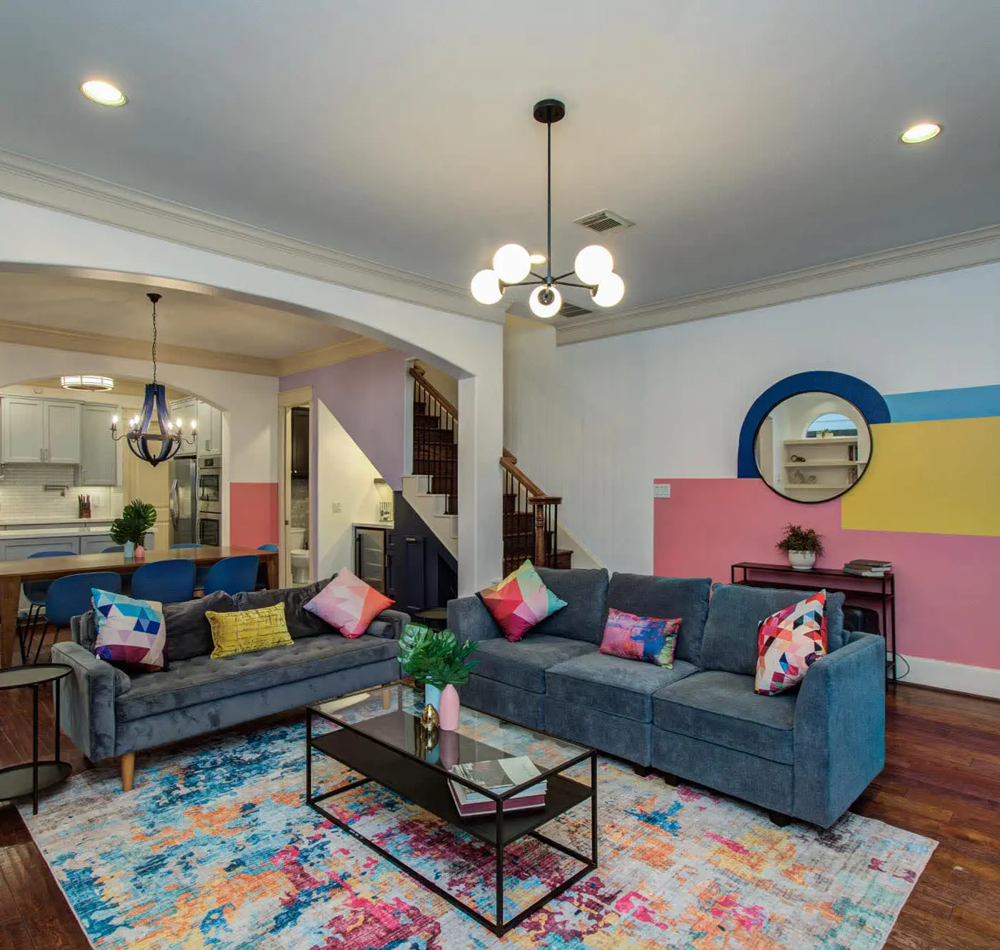 Houston Centrally Located w/ Backyard Pool Retreat