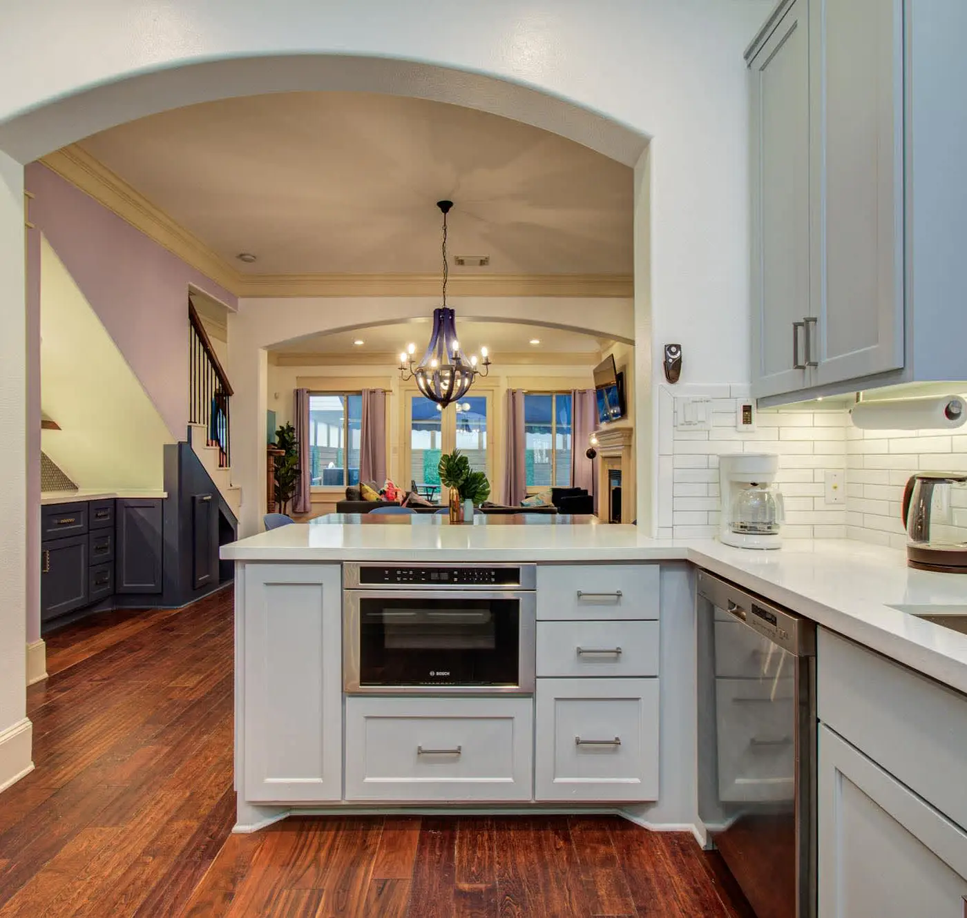 Houston Centrally Located w/ Backyard Pool Retreat