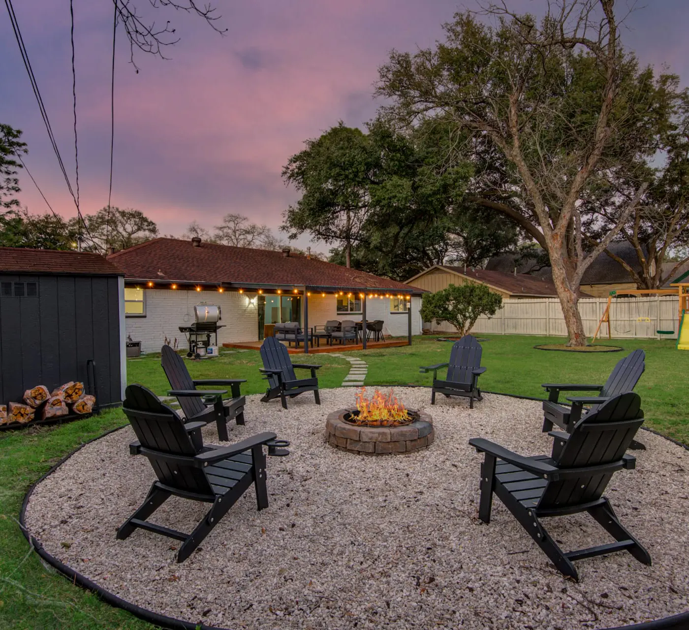 4-BD Mid-Modern Century with Firepit & Playground