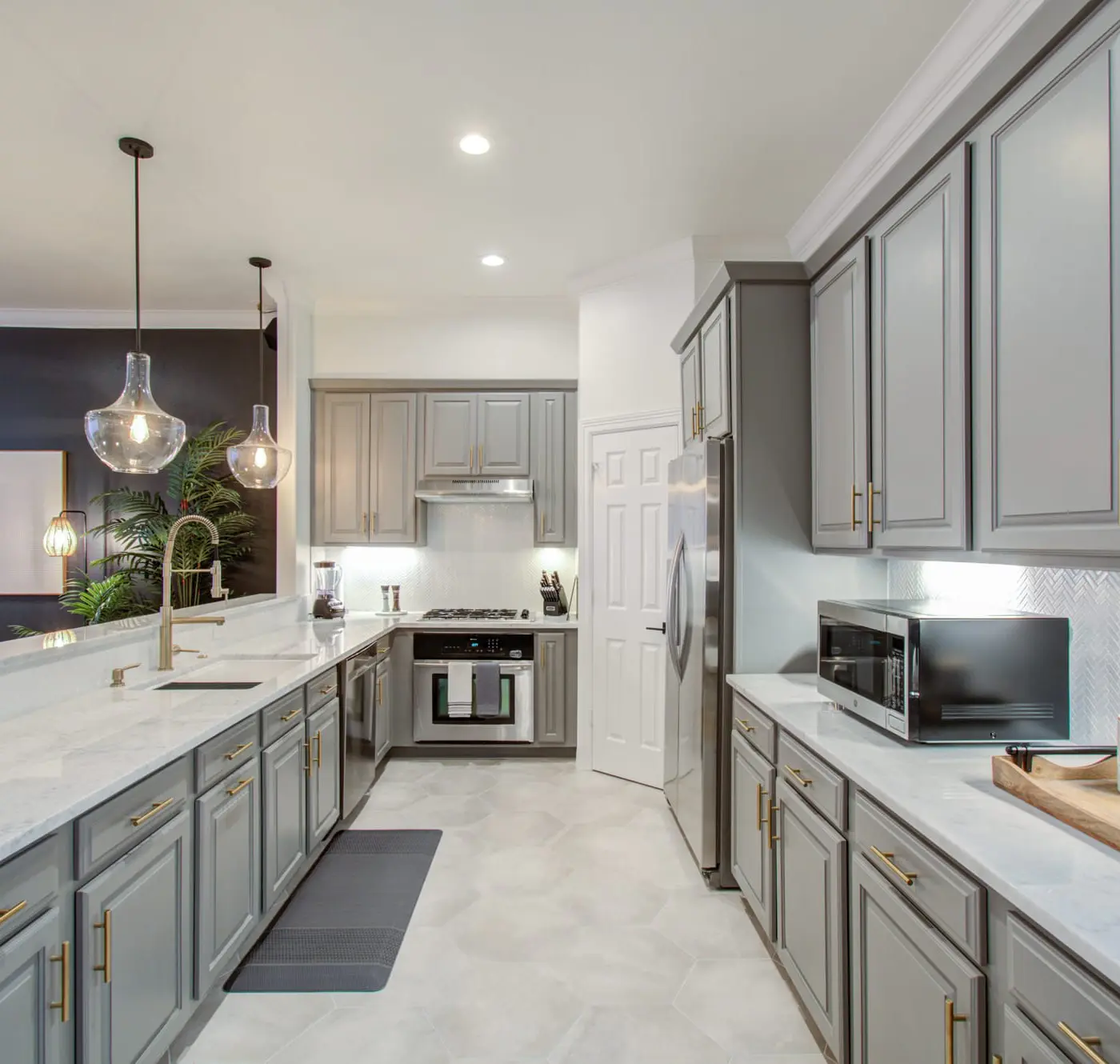 Best of Midtown-3 Bedrooms, Minutes to Attractions