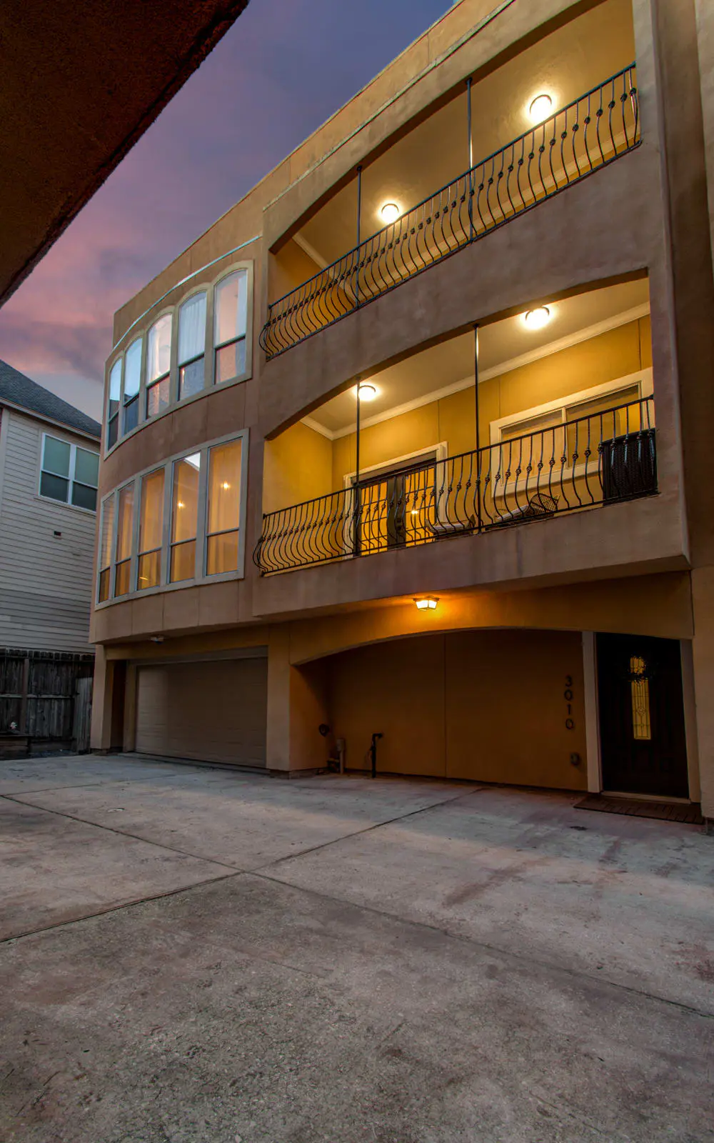 Best of Midtown-3 Bedrooms, Minutes to Attractions