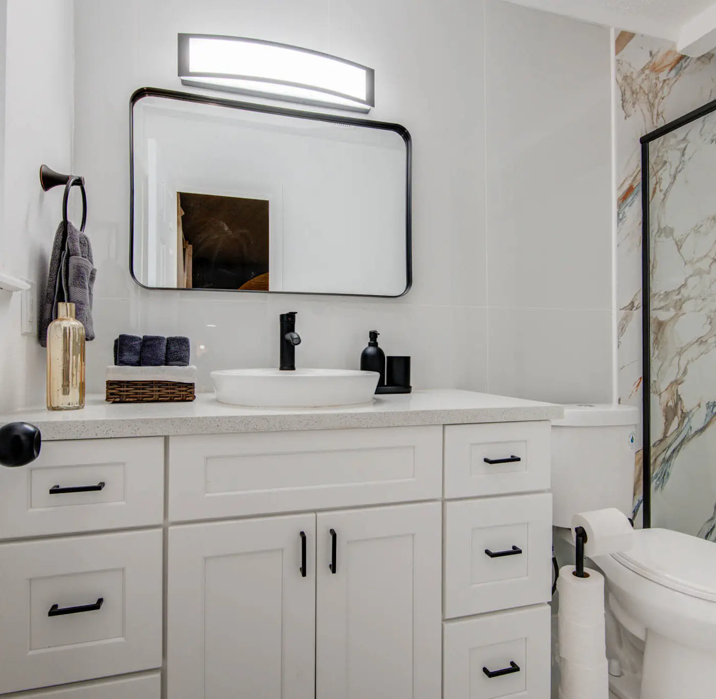 Spring Branch Getaway Feat 5BD, Pool, Hot tub