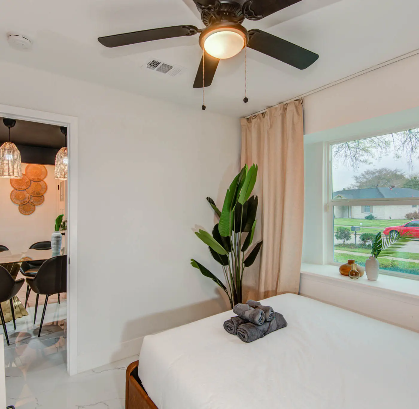 Spring Branch Getaway Feat 5BD, Pool, Hot tub