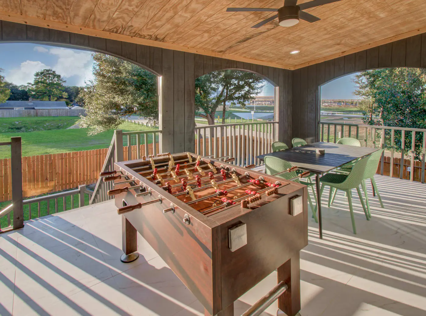 Stunning Modern Dream Home, 5-BD, Sleeps 14