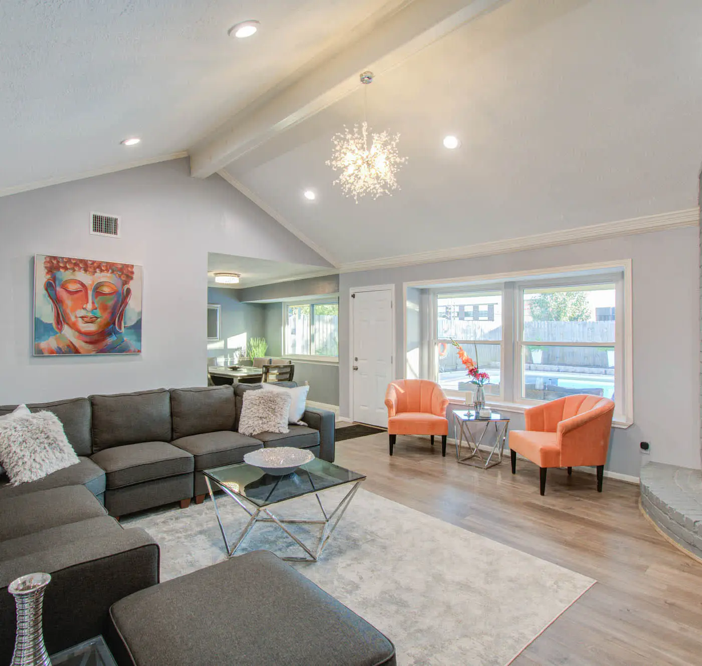 Your Houston Vacation Getaway, 4-BD, Pool, Patio