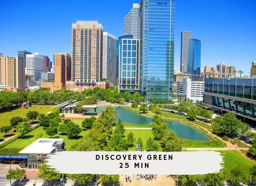 Your Houston Vacation Getaway, 4-BD, Pool, Patio