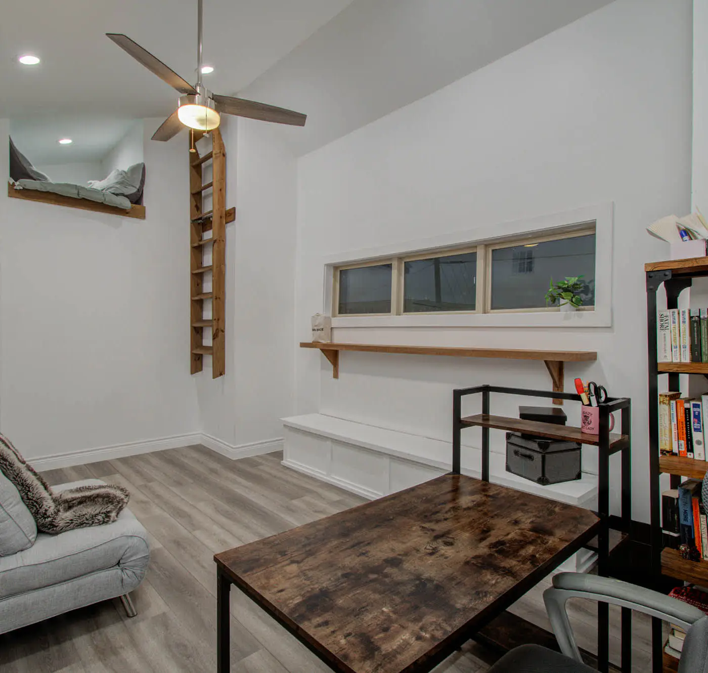 Modern Luxury 3-BD, Mins to DT w Rooftop