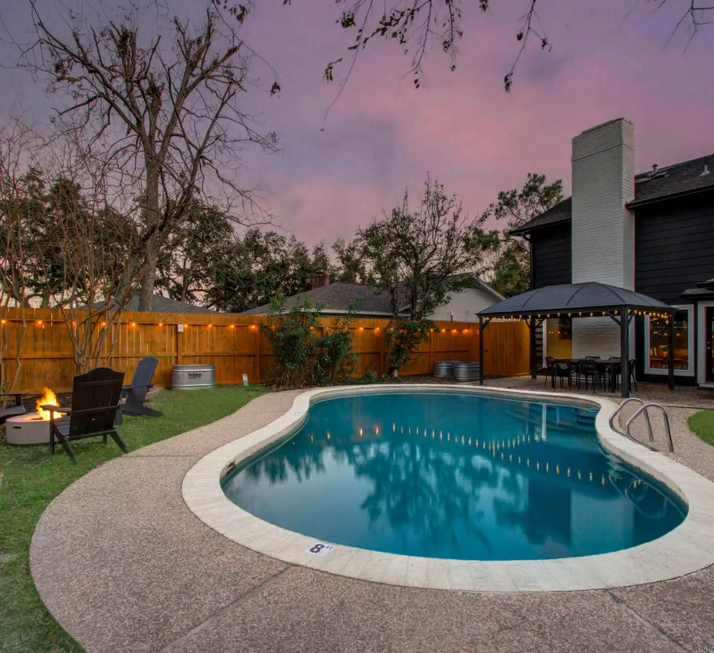 5BD Cozy Rustic Retreat - Pool & Firepit