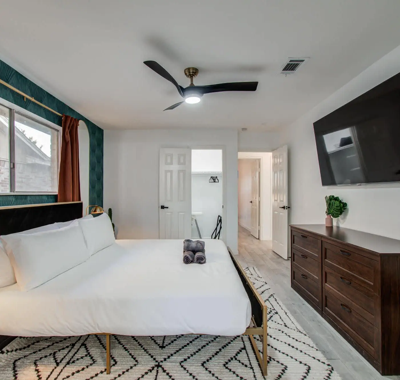 5-BD,2-BA Tranquil Retreat ft Jacuzzi & Playground