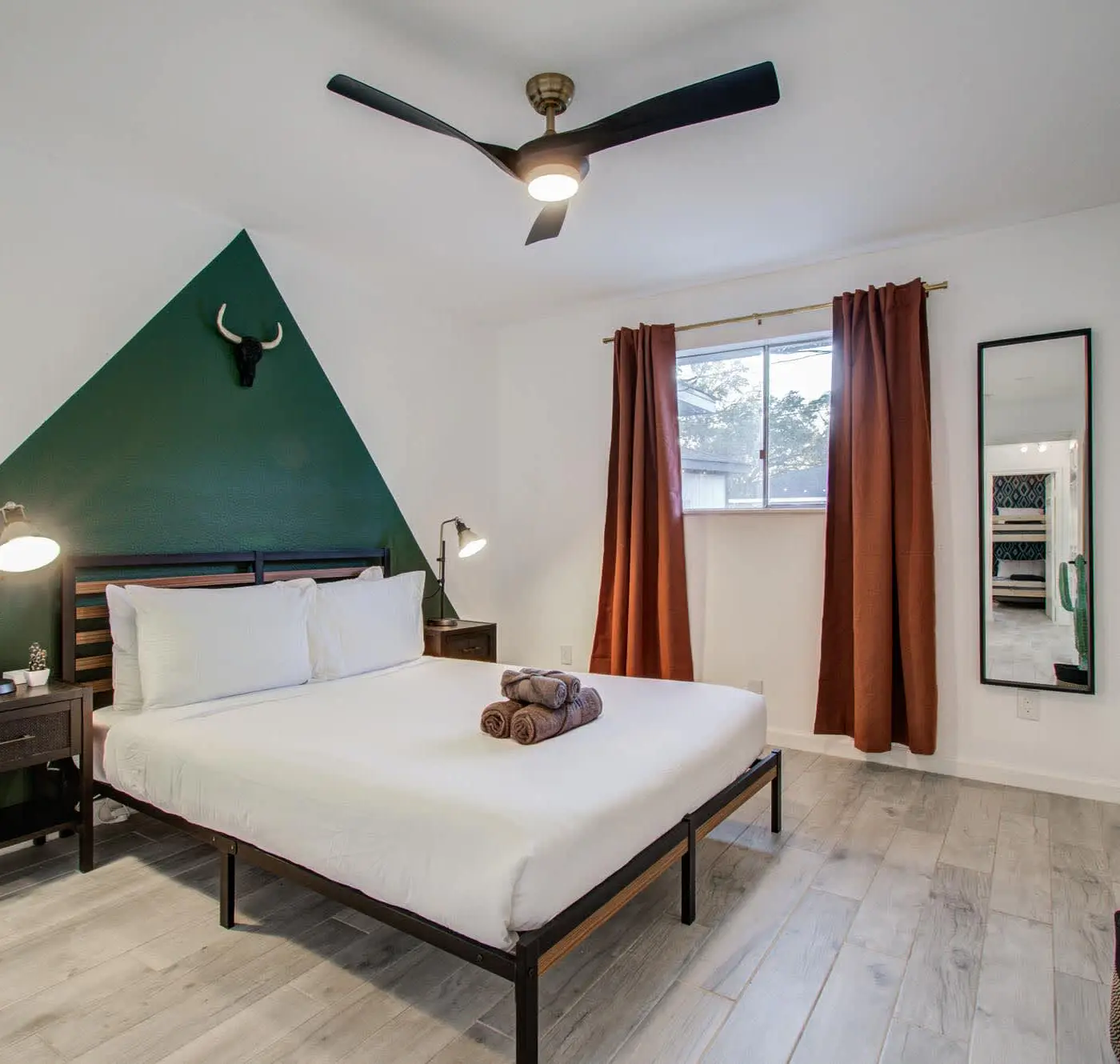 5-BD,2-BA Tranquil Retreat ft Jacuzzi & Playground