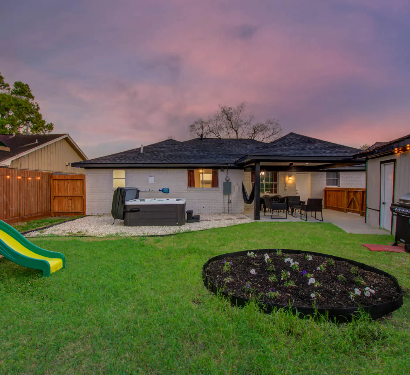 5-BD,2-BA Tranquil Retreat ft Jacuzzi & Playground