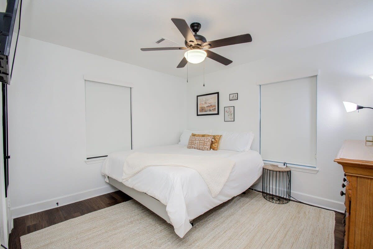 3 beds Houston HOME, Close NRG Stadium & Rodeo