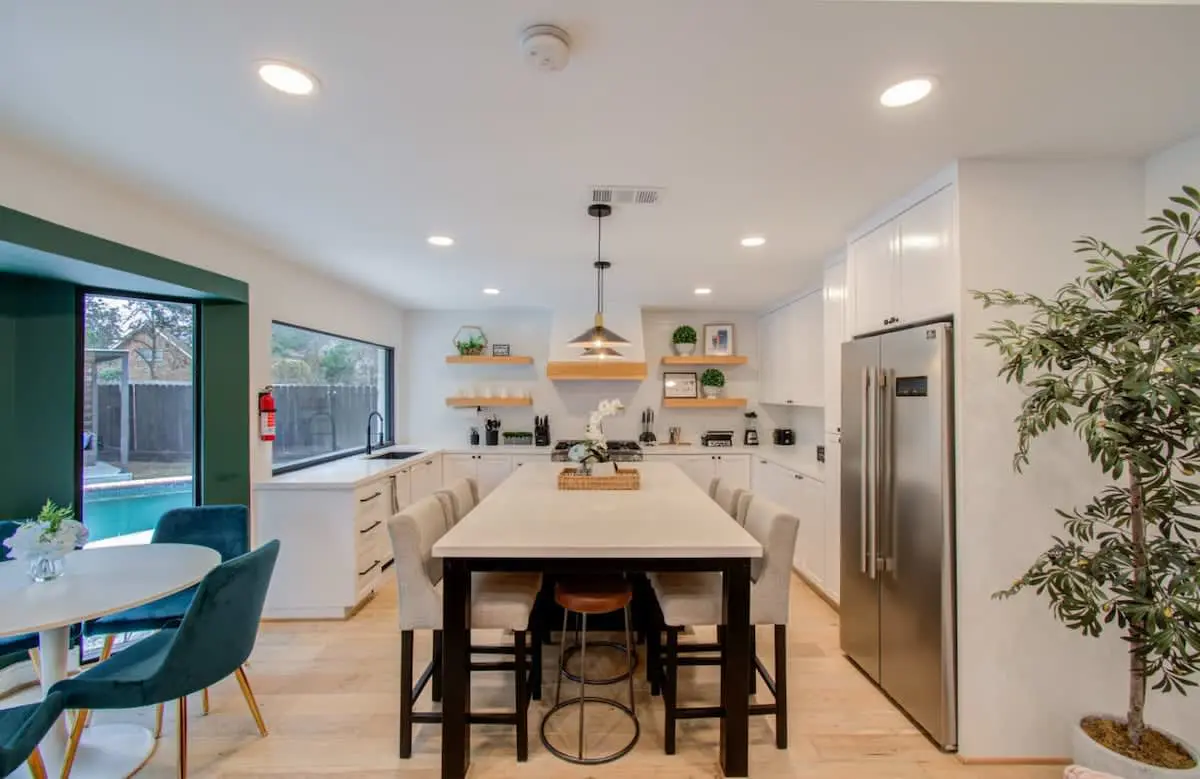 Spring Branch Paradise, 4-BD Backyard Pool Oasis