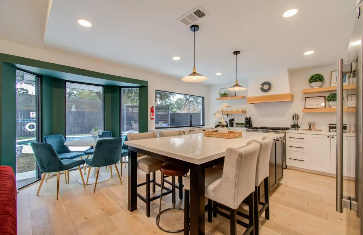 Spring Branch Paradise, 4-BD Backyard Pool Oasis