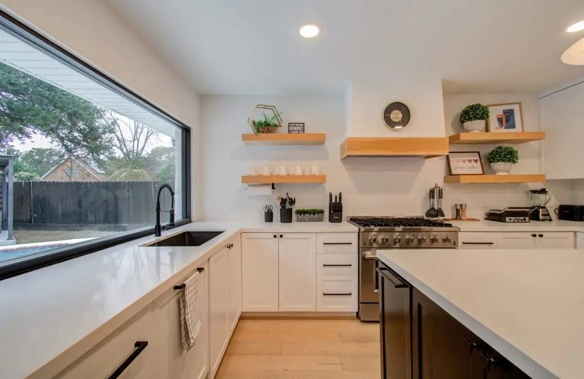 Spring Branch Paradise, 4-BD Backyard Pool Oasis