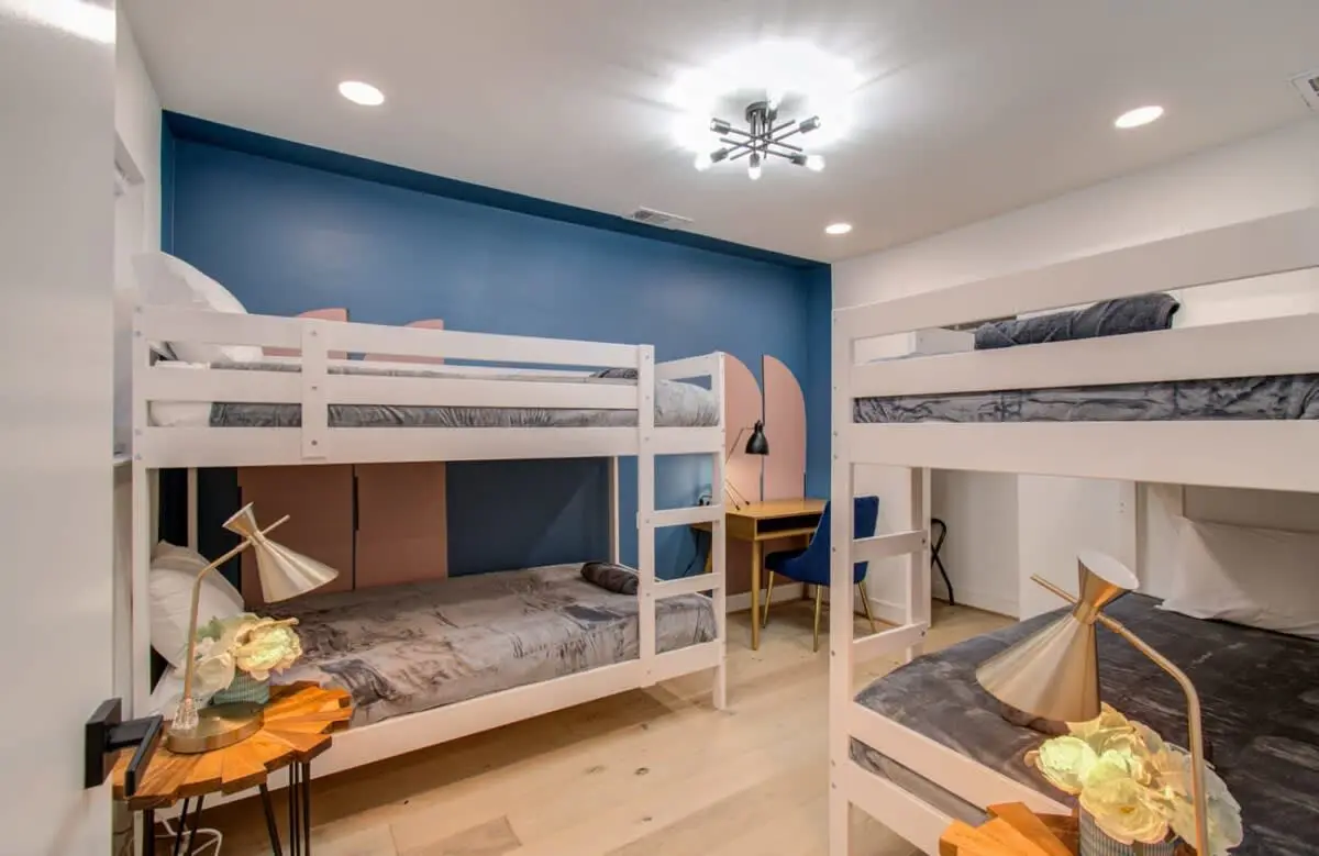 Spring Branch Paradise, 4-BD Backyard Pool Oasis