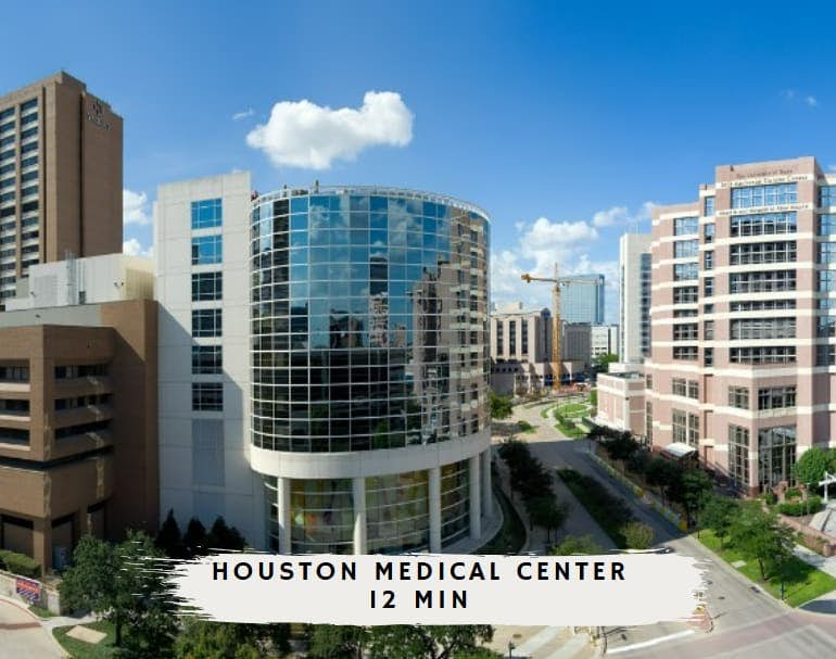 4-BD Central Location w Pool, Patio, Firepit