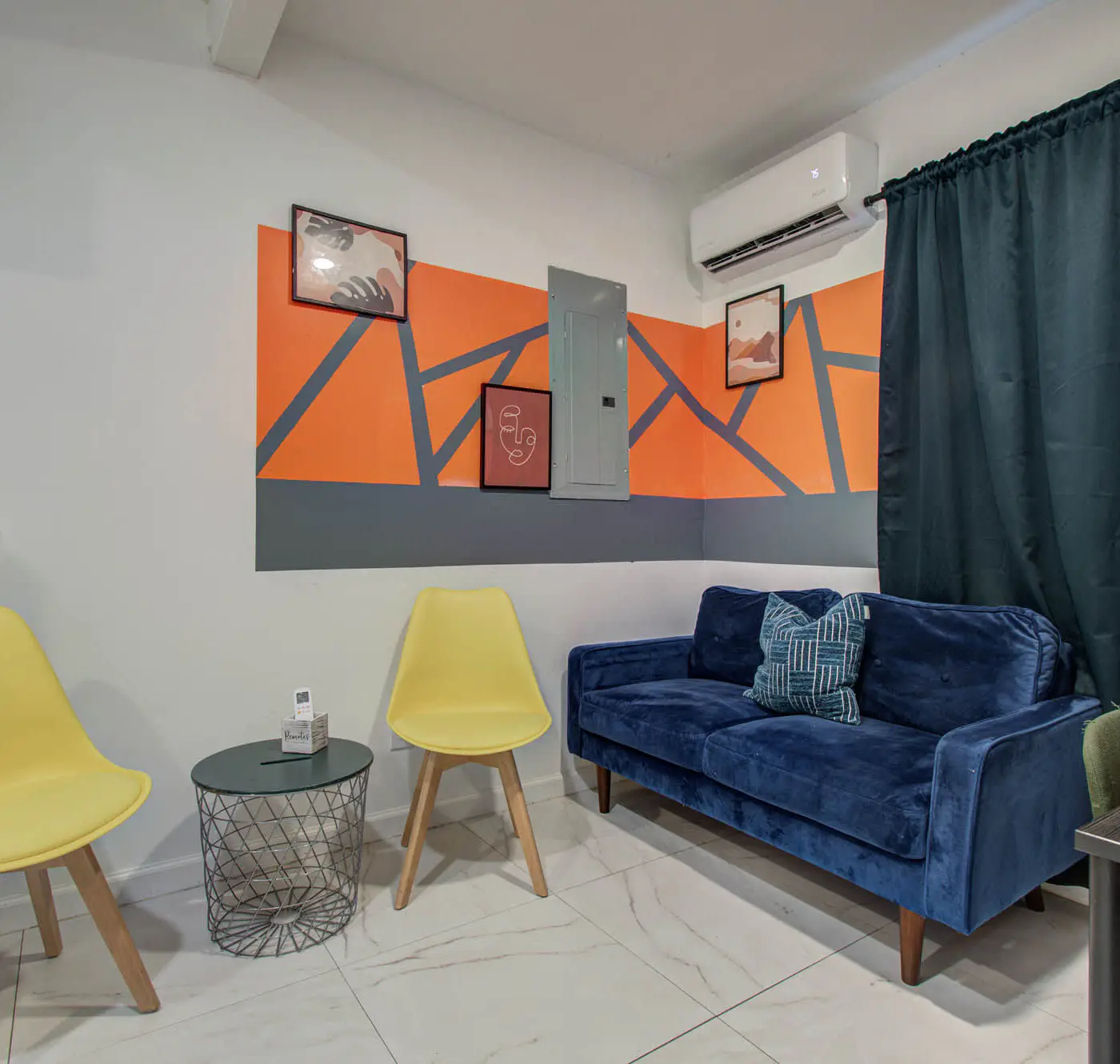 Charming Houston Getaway – 2BD/1BA & Yard