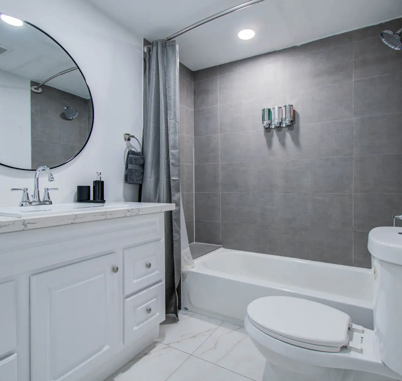 Modern 2BR Houston Stay | Central & Cozy