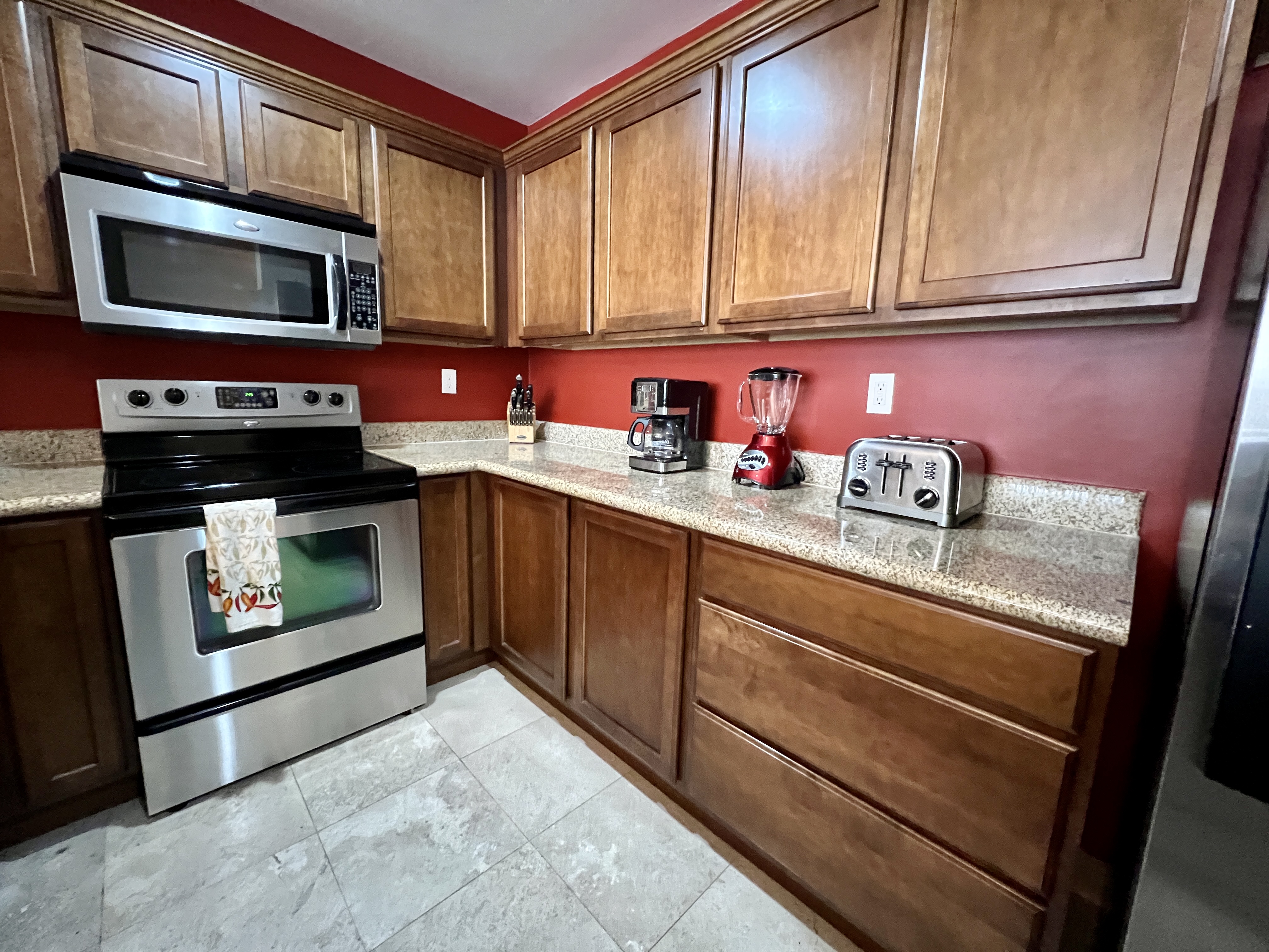 Beguiling pool-ocean view unit