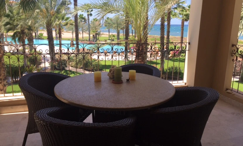 B203-Beautiful front ocean condo