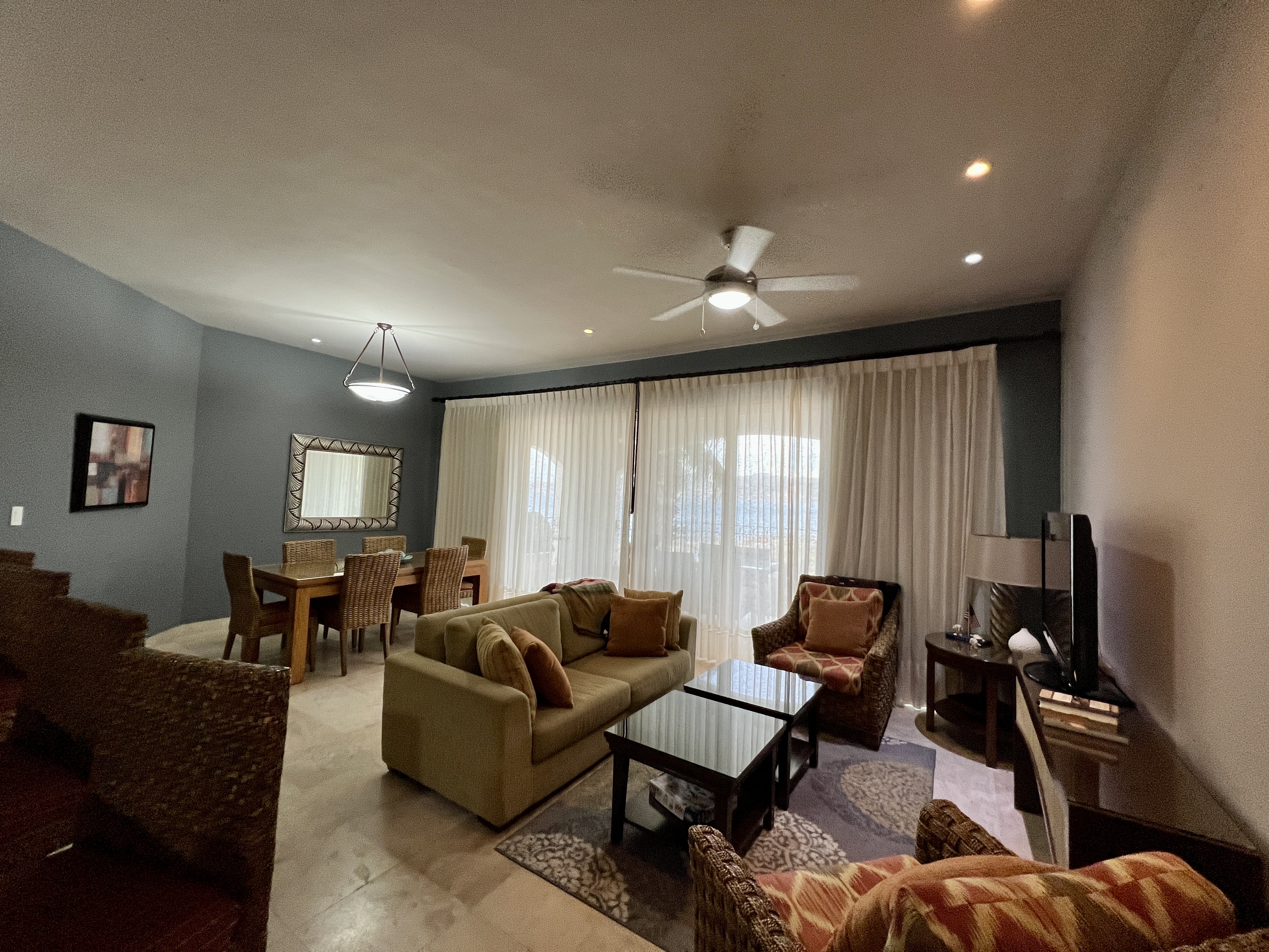 Charming sunset ocean view unit