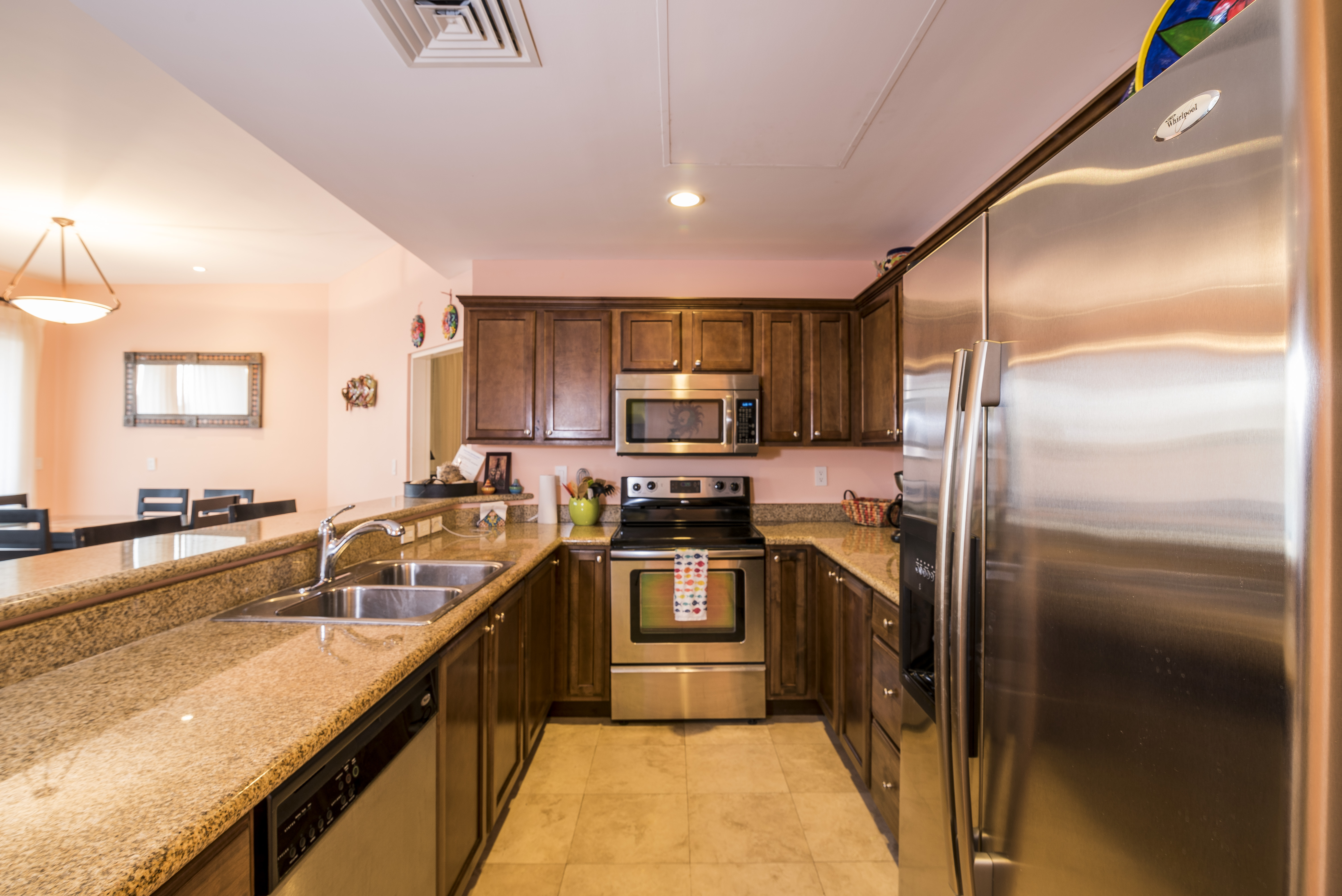 PDM D301-Beautiful upper condo