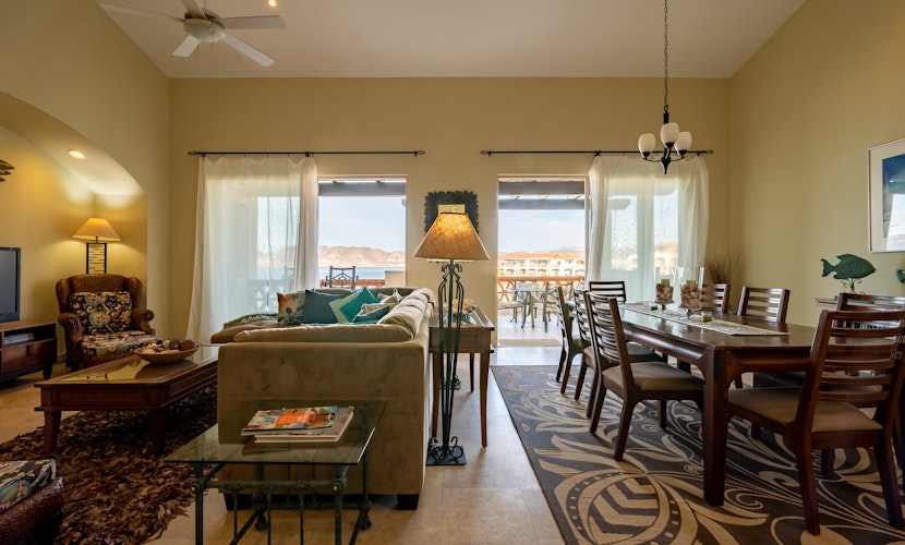 Oceanview Penthouse E501 at 'Paradise of the Sea'