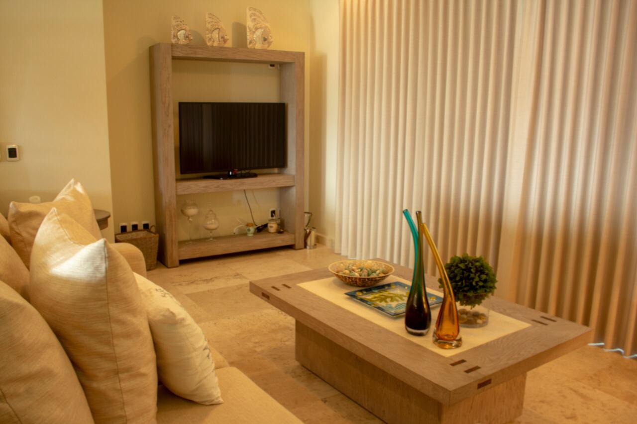 Enjoy your vacation in this beautiful oceanfront condo at Sol Paraíso Cerritos!