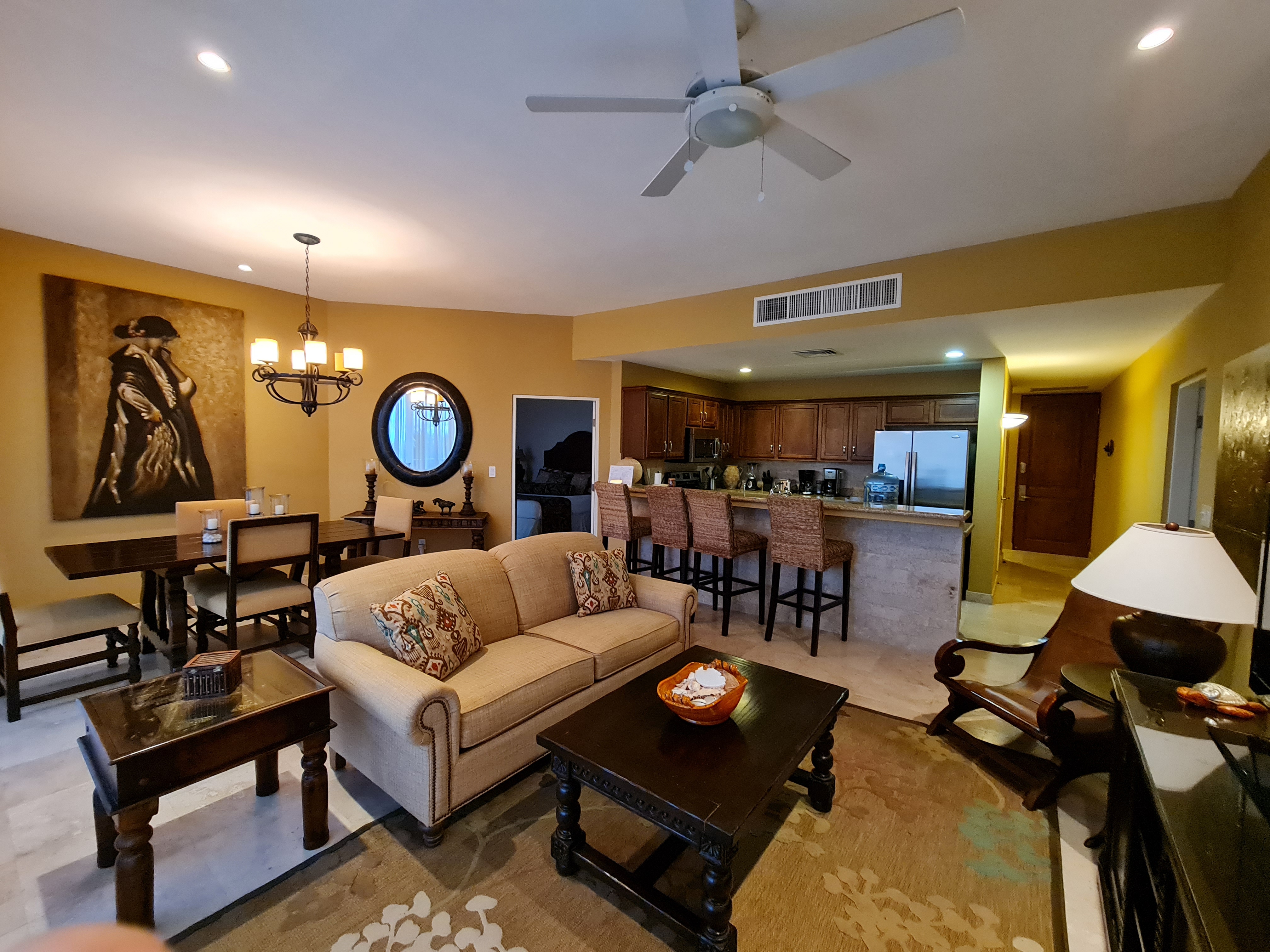 Delight your morning with this amazing view.D401