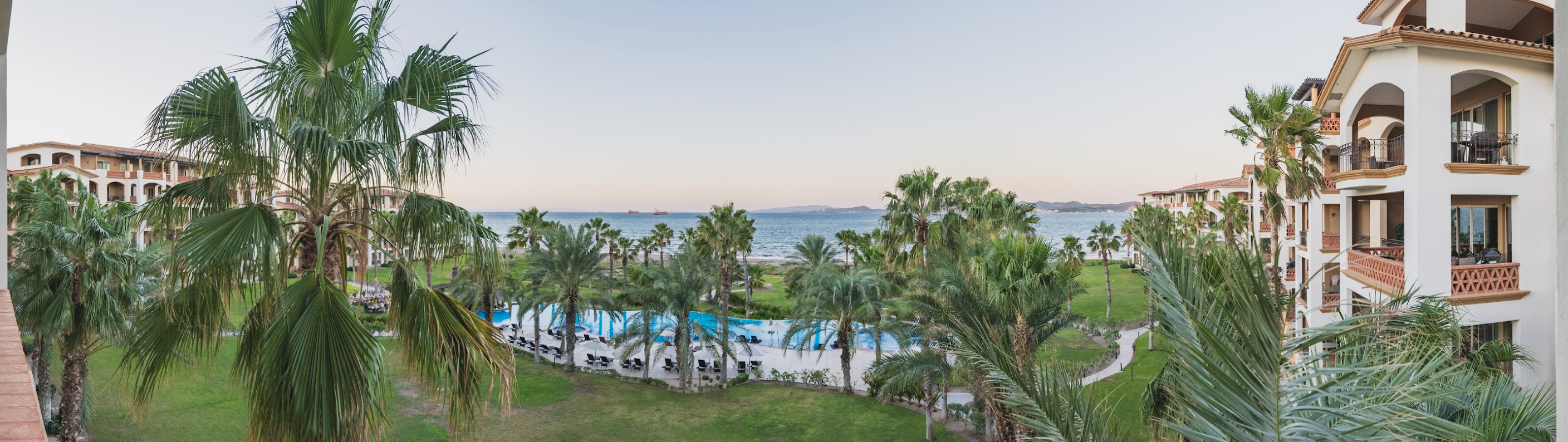 Enjoy your vacations in this beautiful unit!