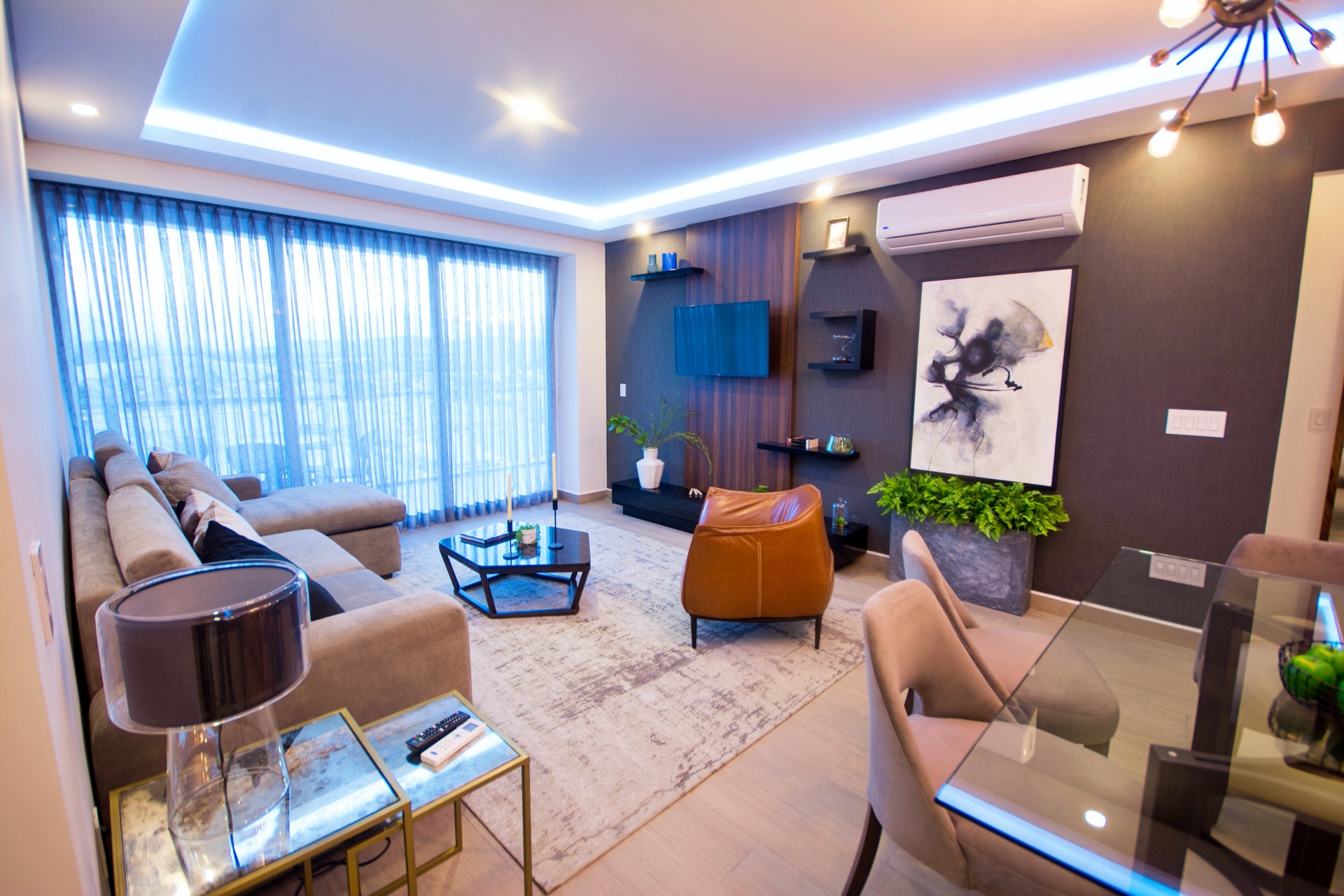 Real View Towers, Plaza Real Center, Amazing 2 BR, Sanitized, Near Andares