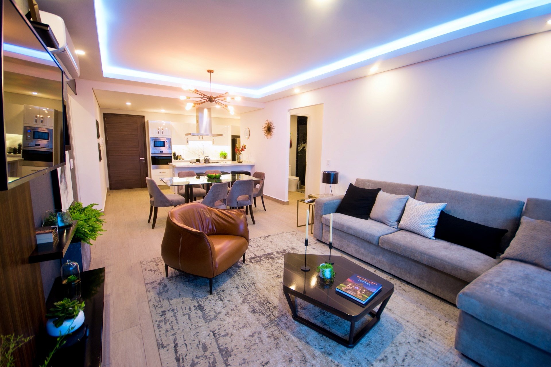 Real View Towers E504