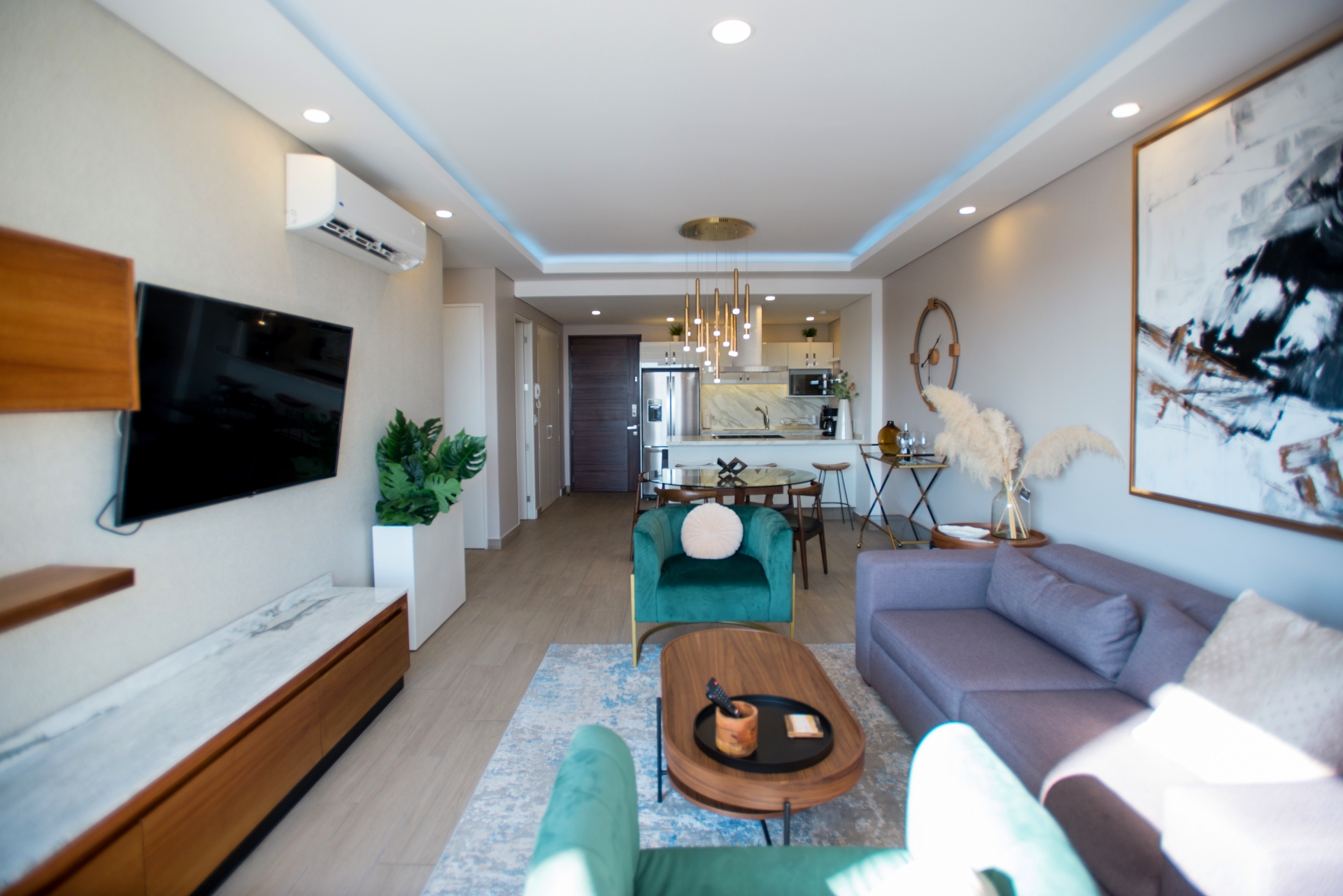 Real View Towers E707