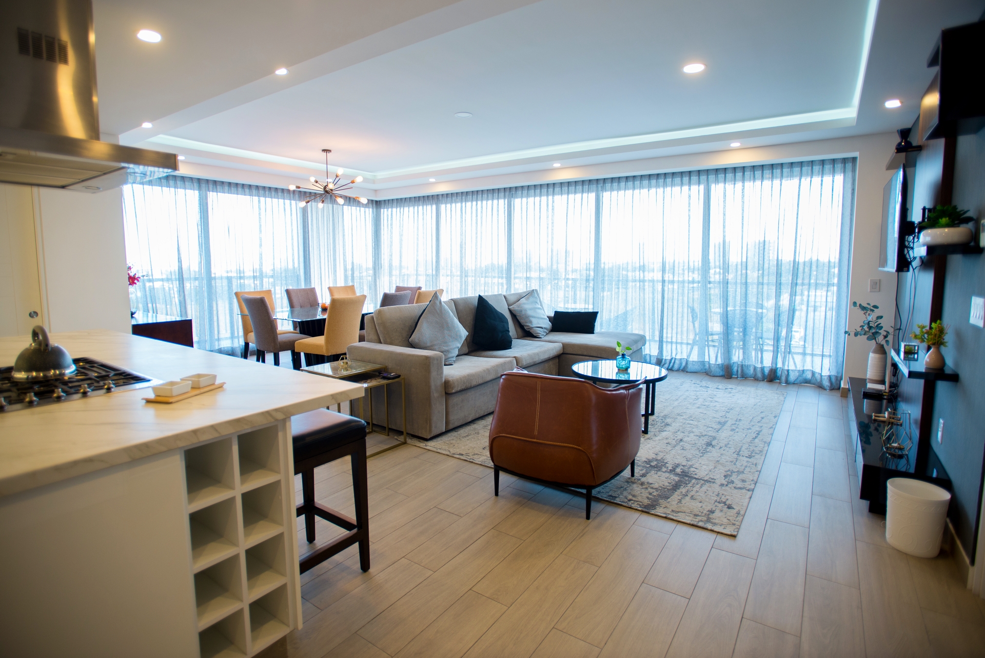 Real View Towers E201