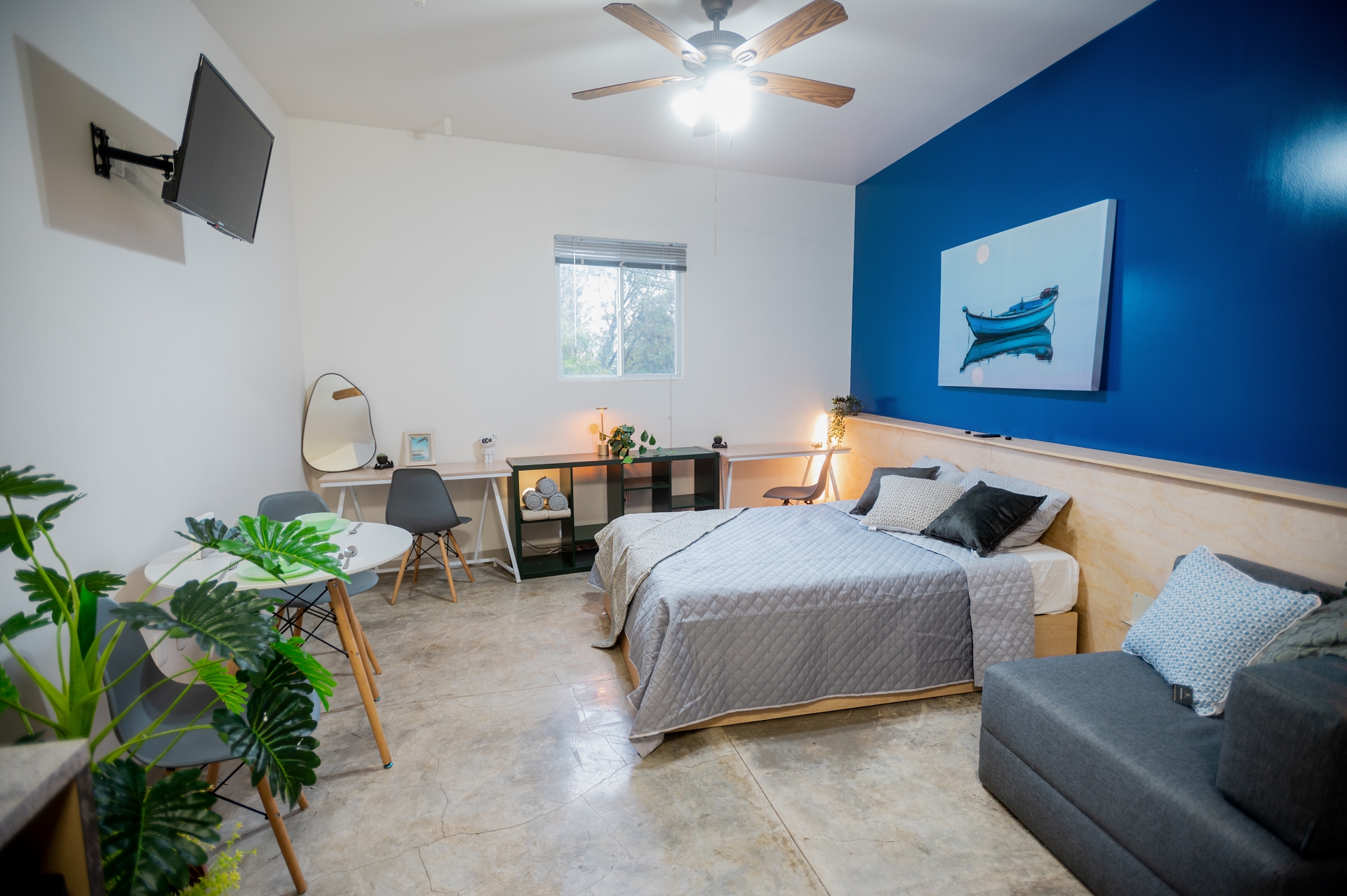 Modern Loft-Style Studio Near Expo Guadalajara and Plaza del Sol