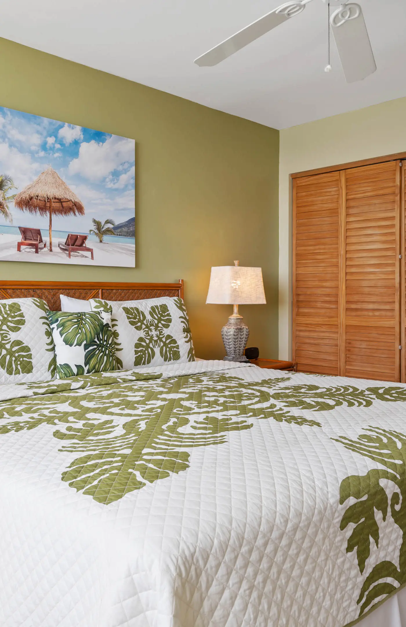 Hale Kona Kai 303