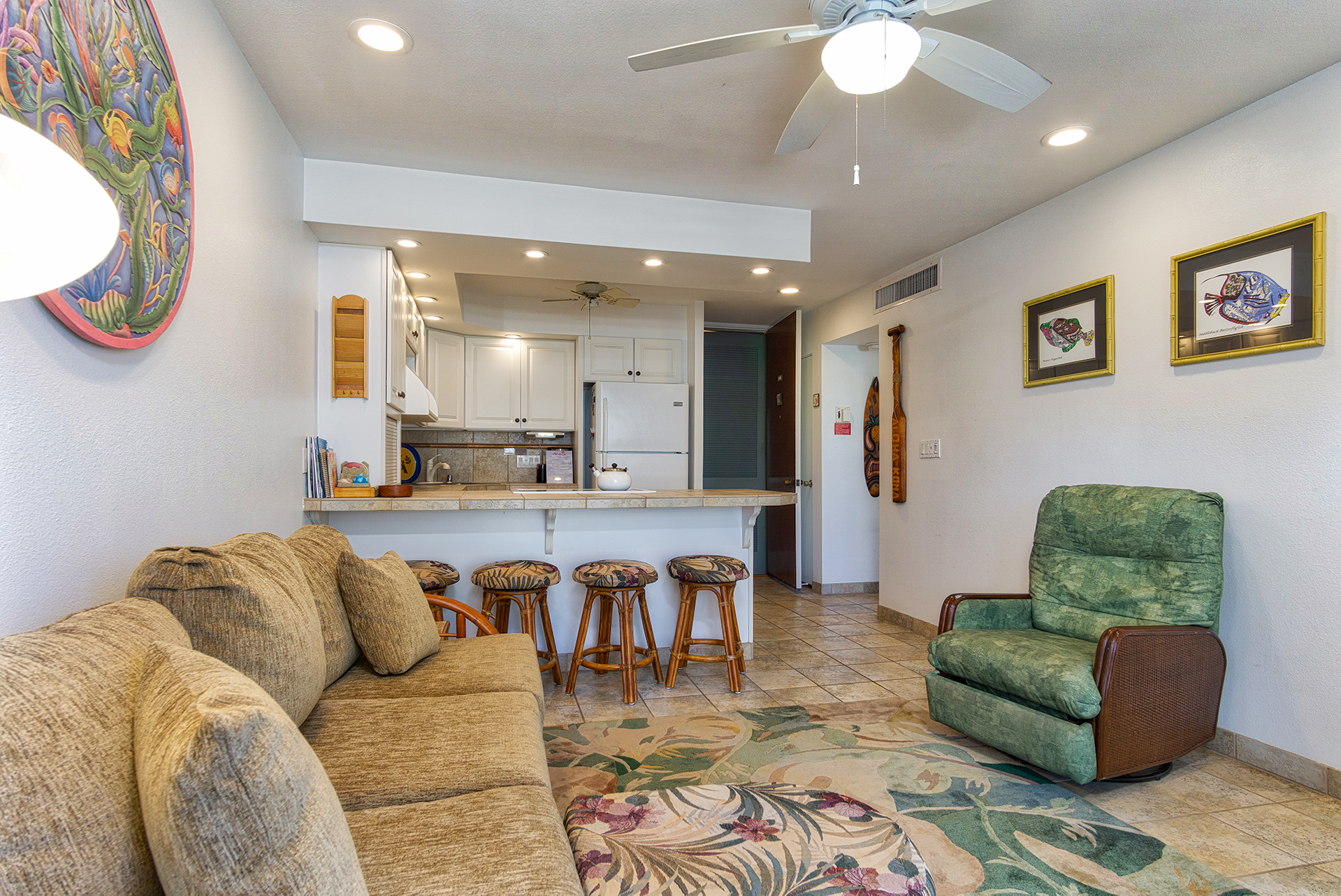 Superb Oceanfront 🐠 Condo Over The Lagoon Garden! 🌺 Hale Kona Kai 411