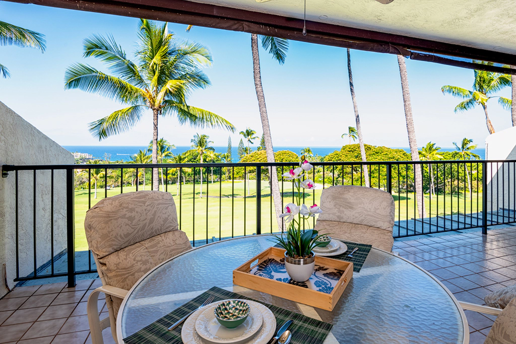 Country Club Villas 320