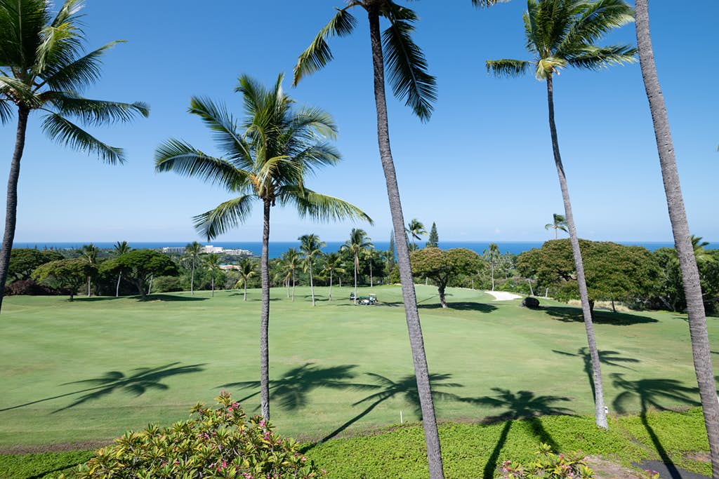 Country Club Villas 320