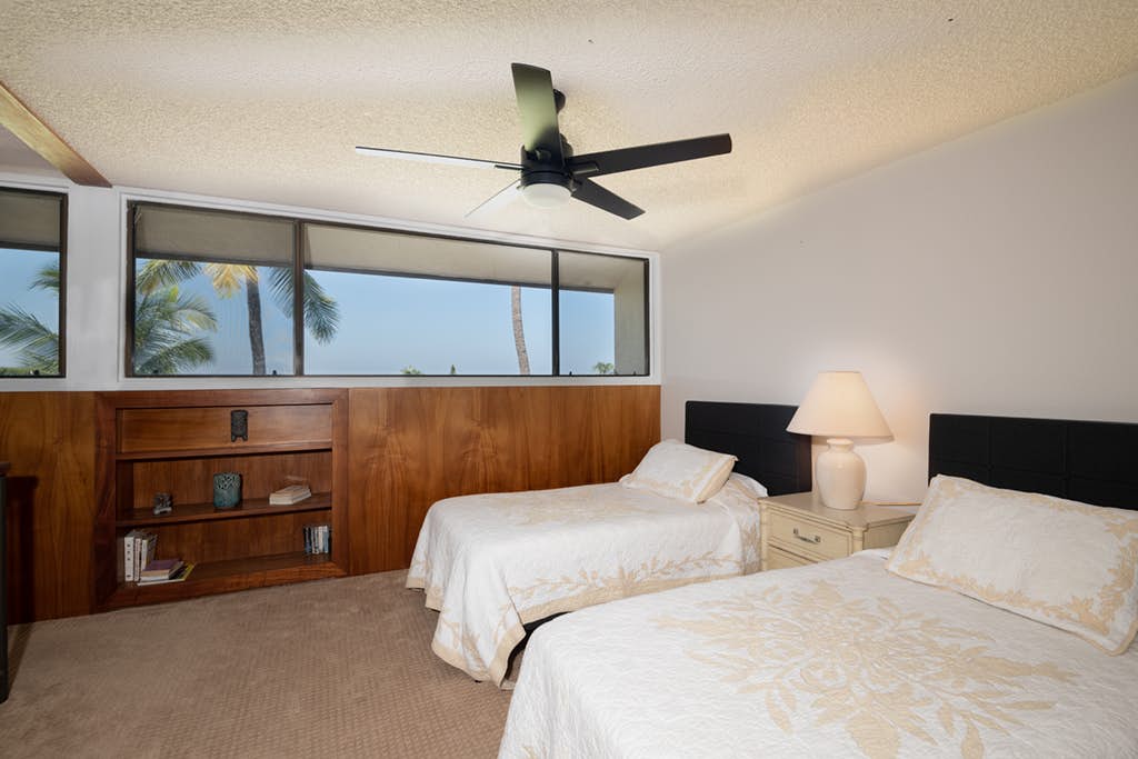 Country Club Villas 320