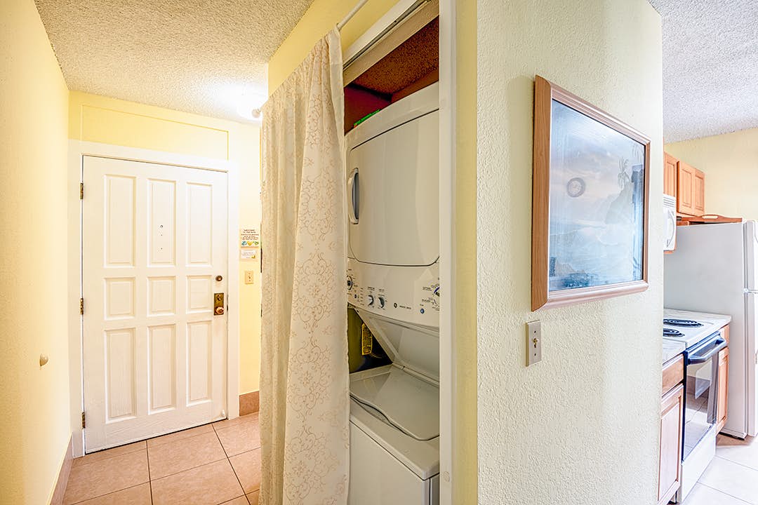 Great Deal! Kona Reef B-21