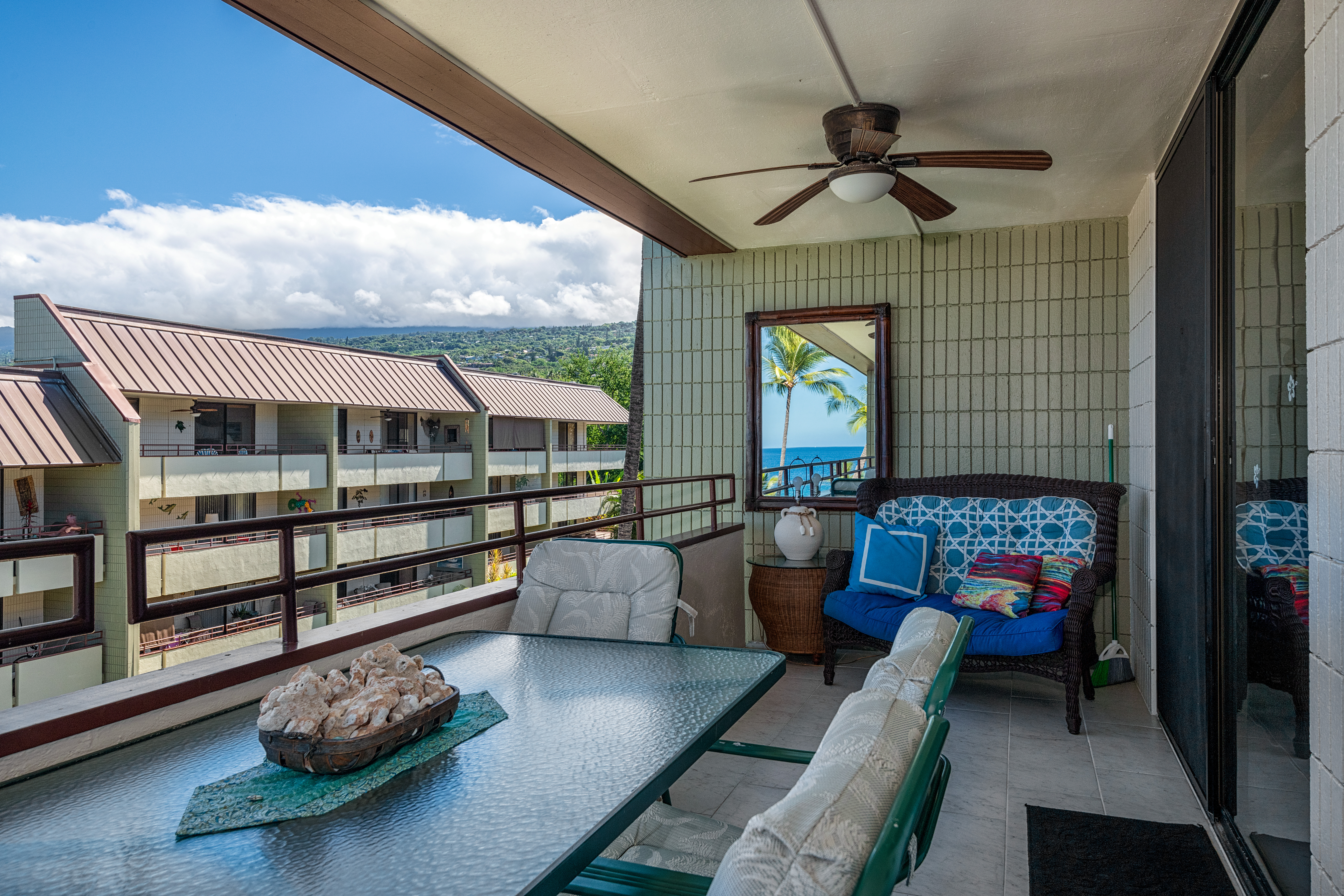 Stunning ✨ Comfortable and Well Decorated Property 🌺 Incredible Views! 🏖 White Sands 318