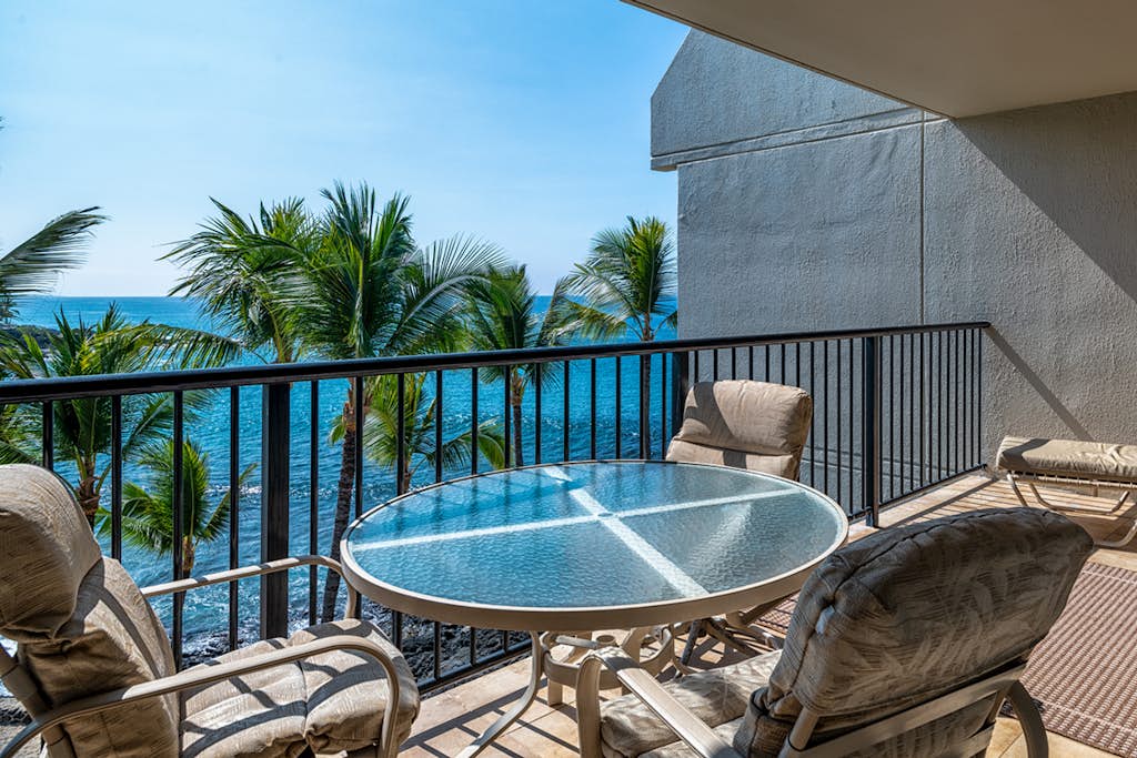 Mesmerizing Ocean & Coastline Views 🌅 Sandy Private Beach 🏖 Kona By The Sea #422