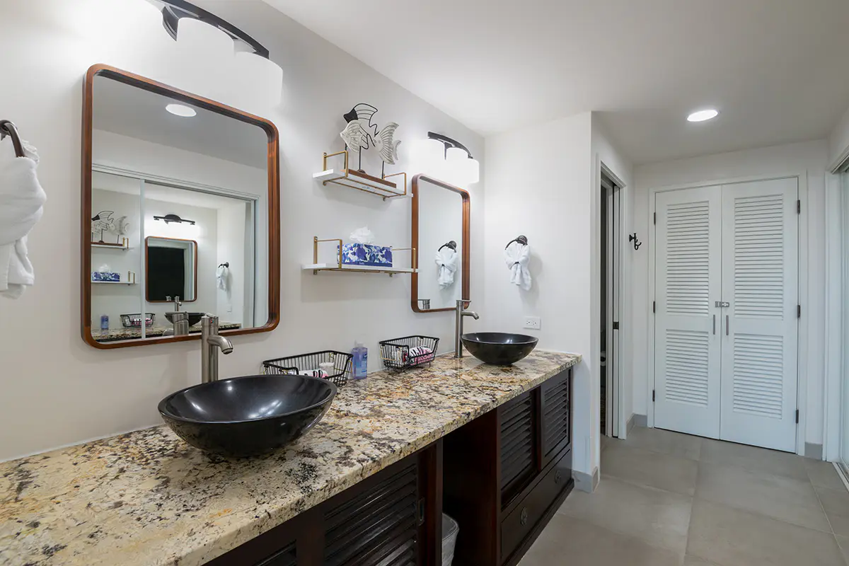 Primo Kona Condo